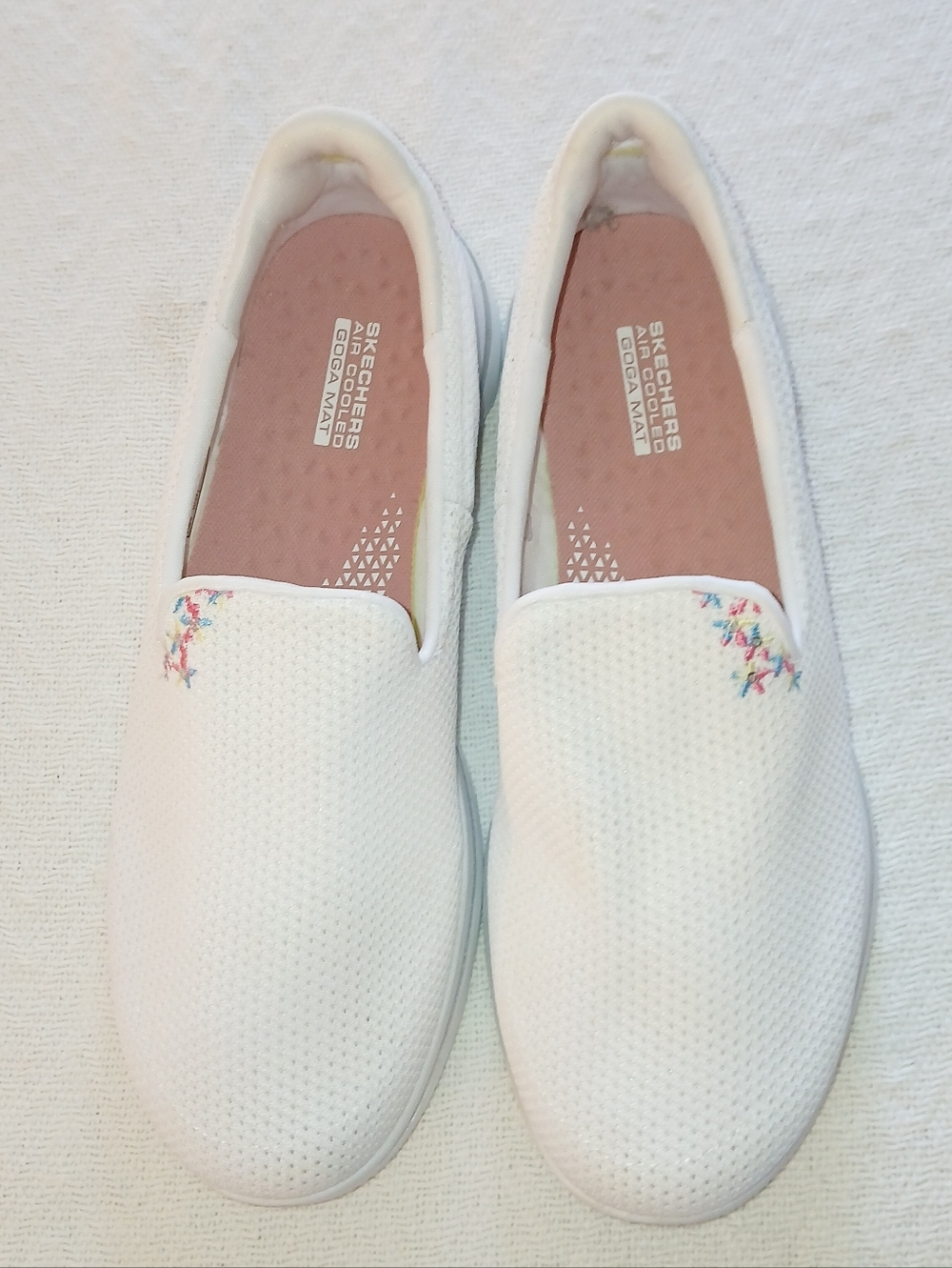 Sz.10 Womens Skechers Slip On Air Cooled Goga Mat Sneakers